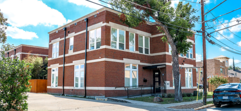 Holistiq Spine & Orthopaedic Clinic Procedures Suite