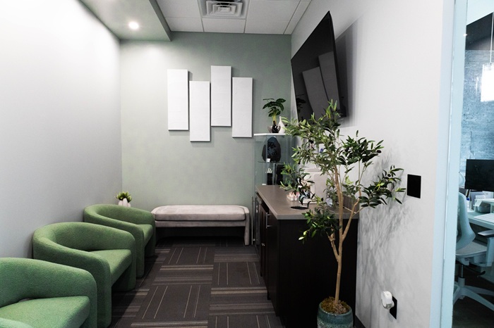 Holistiq Allen location waiting room